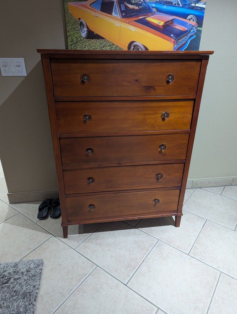 Dresser Tall