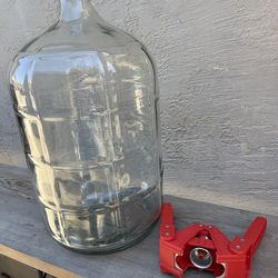 5 gal glass carboy, bottle capper