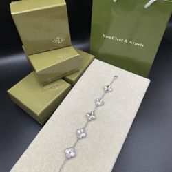 5 Motifs Silver Clover Van Cleef & Arpels 