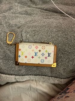 L.V coin purse/ keychain