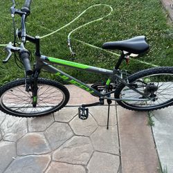 Huffy 24 Inch Mountain Bike New 