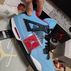 Tenis