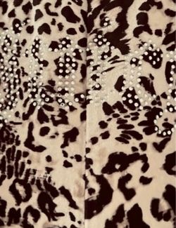 Juicy Couture Leopard Print Rhinestone short pants – Black and Cream