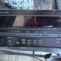 Kenwood KR V8050 Receiver 40$