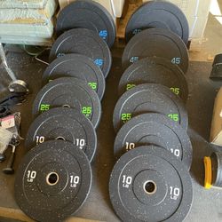 Bumper Plate Set With Barbell