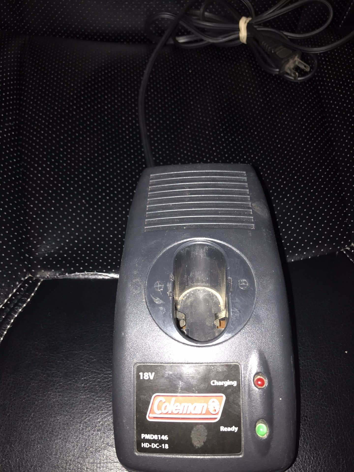 A3 Coleman PowerMate 18 V Volt 1300mA Battery Charger DC-18 PMD8146
