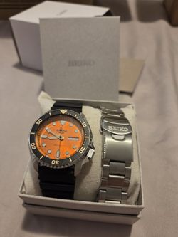 Seiko 
5 Sports Automatic Orange Dial Men's Watch
 No. SRPD59K1