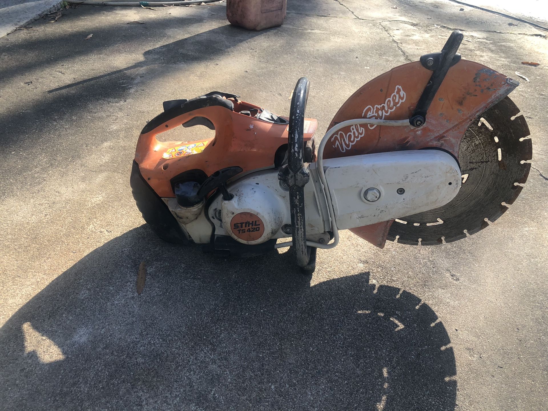 Stihl TS 420 concrete saw