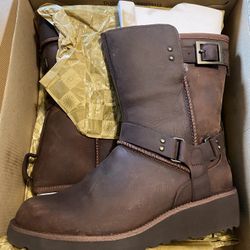 Ugg Maddox 