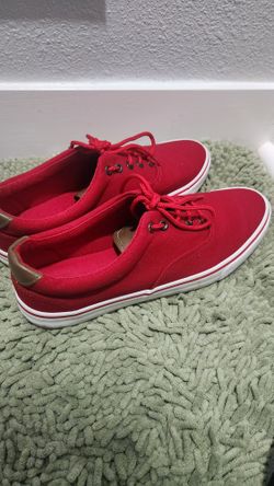 MEN'S RED WALKING/CASUAL SHOE (SIZE 11)