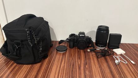 Nikon Z50 16-50mm + 50-250mm VR Dual Lens Kit + Bag & Accessories — Excellent Condition