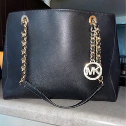 Michael Kors Leather Handbag
