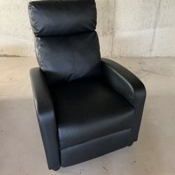 Black Leather Recliner Chair 