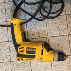 DEWALT DRILL ELECTRIC CORDED 120 Volts AC