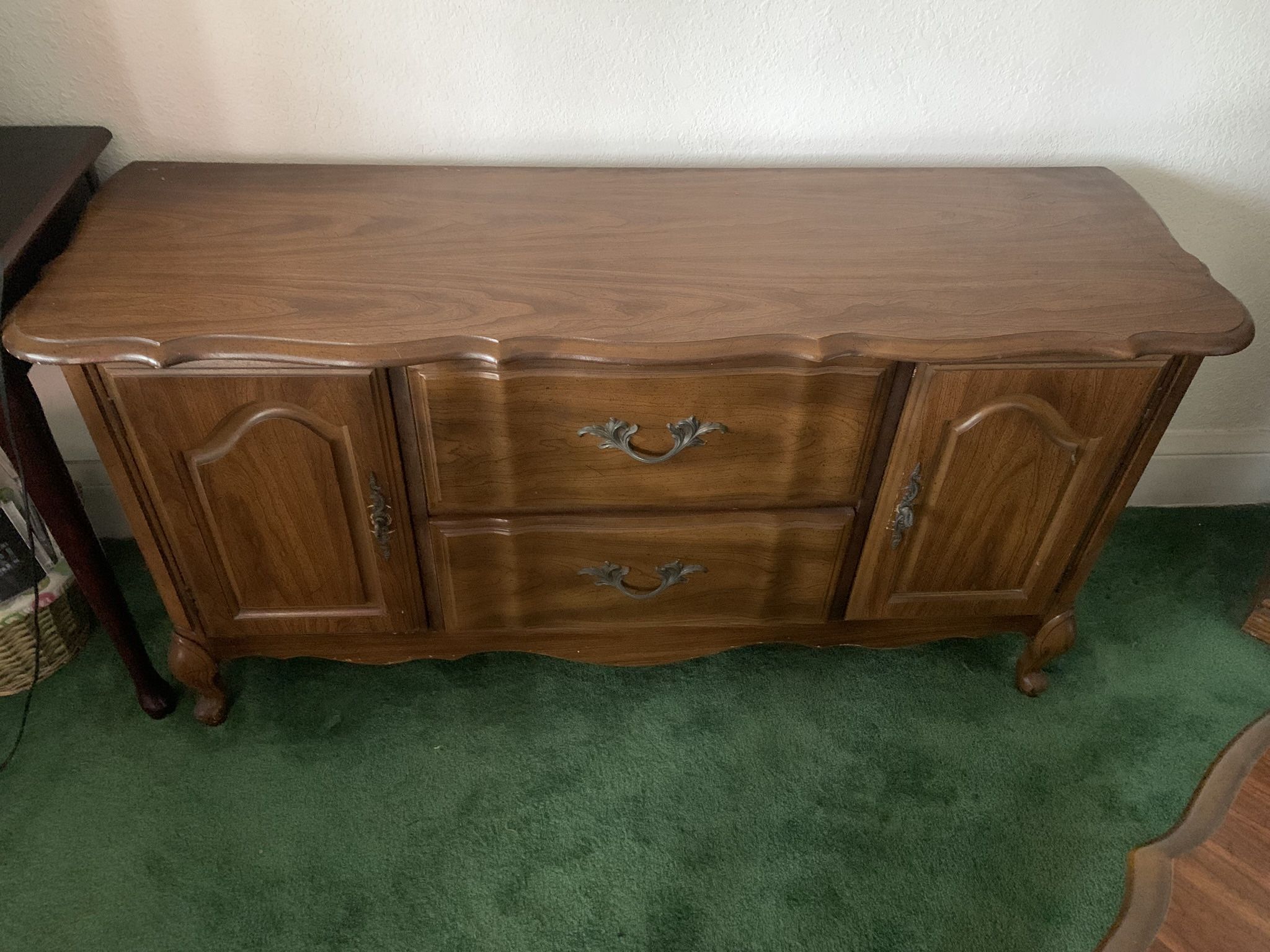 CHINA BUFFET -WOODEN- GREAT DEAL 