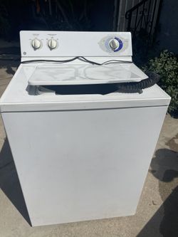 Washer & 3 dryers 