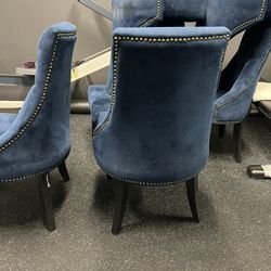 6 Tufted Blue Velvet Dining Or Office Chairs