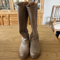 “Söfft” Tall Lace-Up Ladies Leather Boots