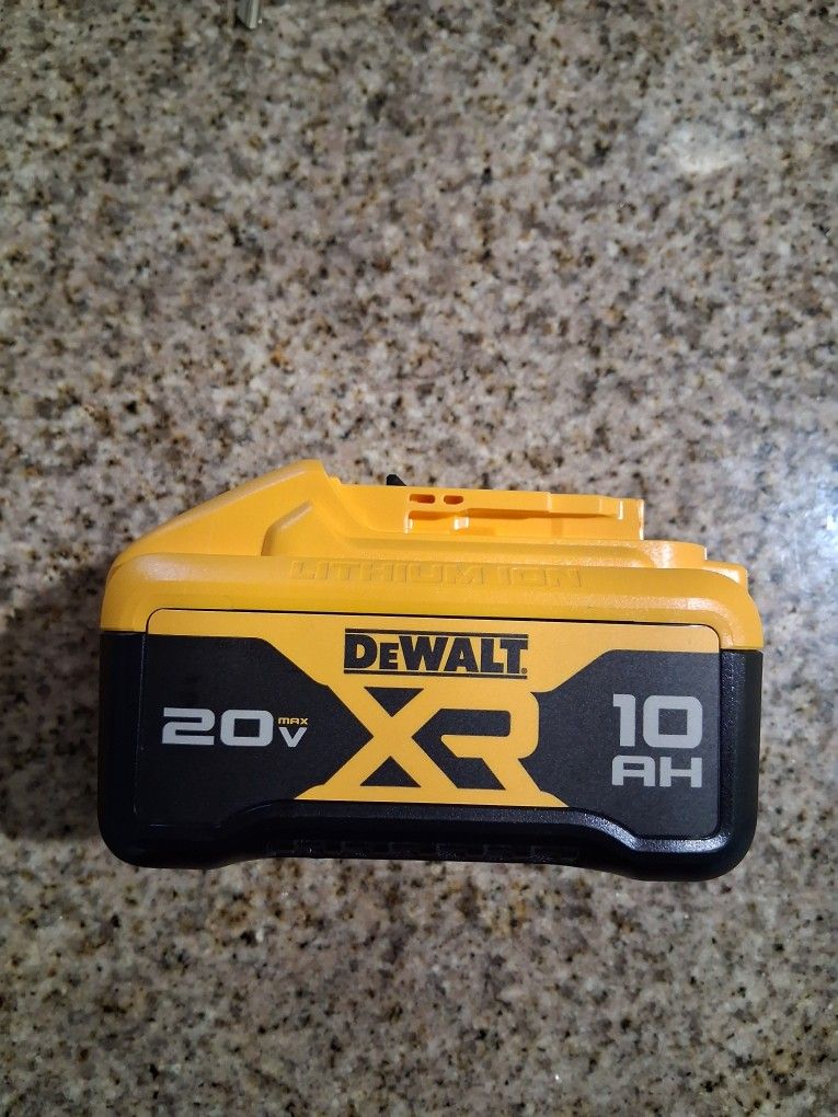 DeWalt 20v XR 10 Ah Battery 
