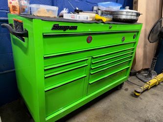 Snap-on 55 inch Green and Black Trim Tool Box