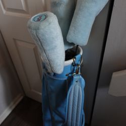 NICE!  Dunlop Golf Club Set with Bag