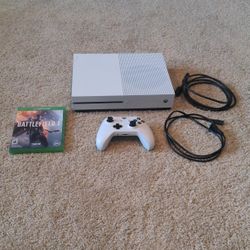  Xbox One S Bundle – Controller + Battlefield 1 + Cords – Works Great!