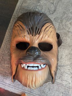 Chubaka Mask Has Sound 15.00