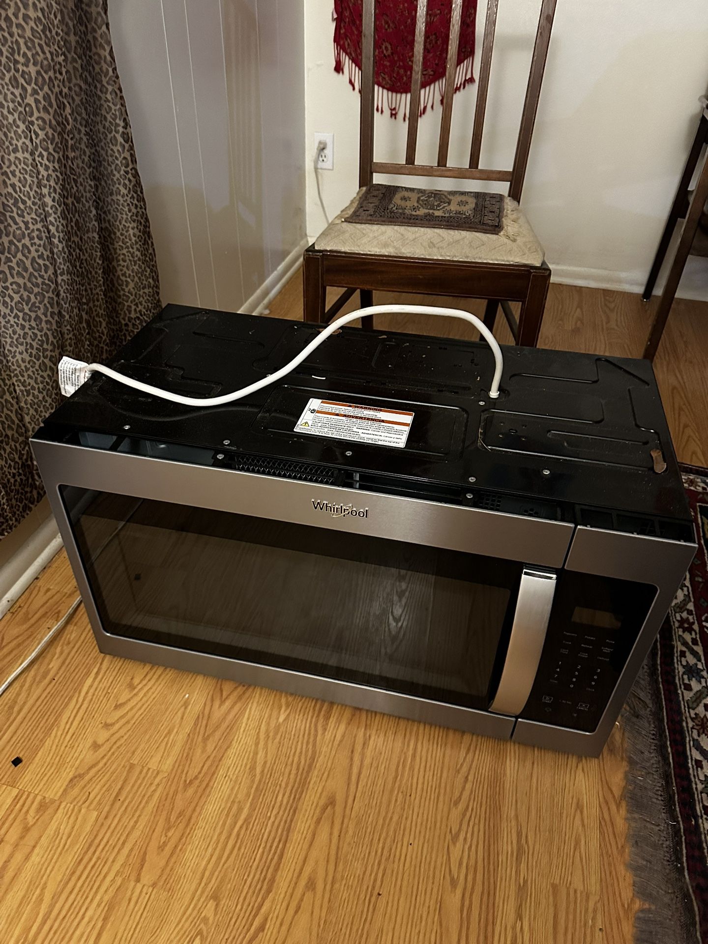 Large Whirlpool Microwave