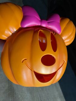 Minnie mouse pumpkin blow mold