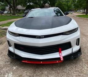 2017 CAMARO RS TÍTULO LIMPIO, MOTOR 2.0 TURBO 4 CILINDROS TIENE 106,257 MIL MILLA NEGOCIABLE $14,977