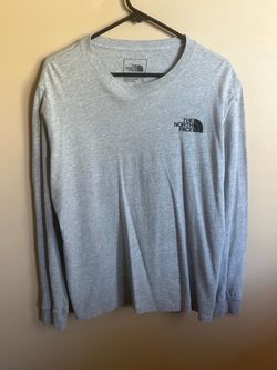 Women’s The North Face Gray Long Sleeve Shirt Size XL