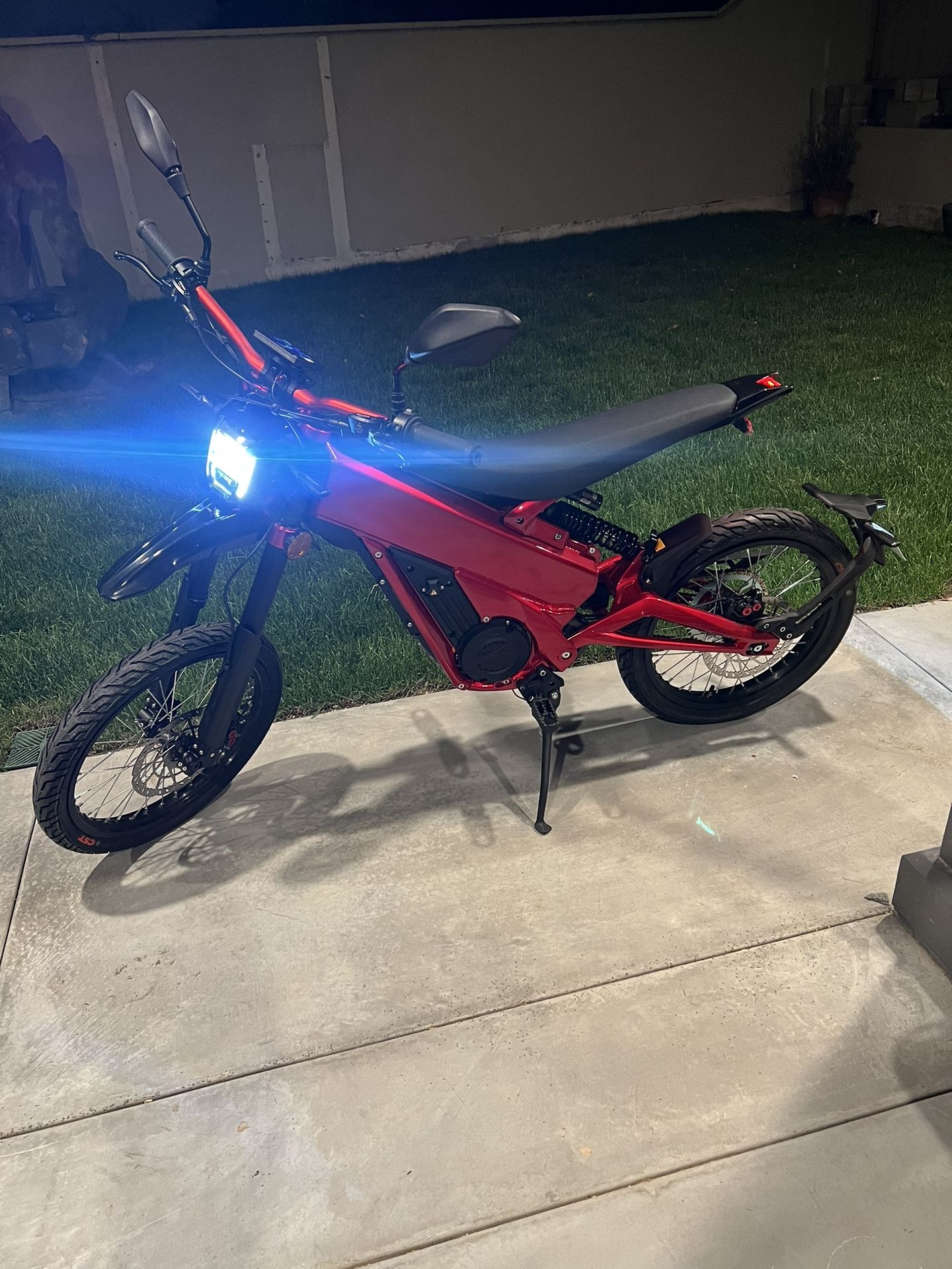 Talaria X3 with street kit (NO TRADES)