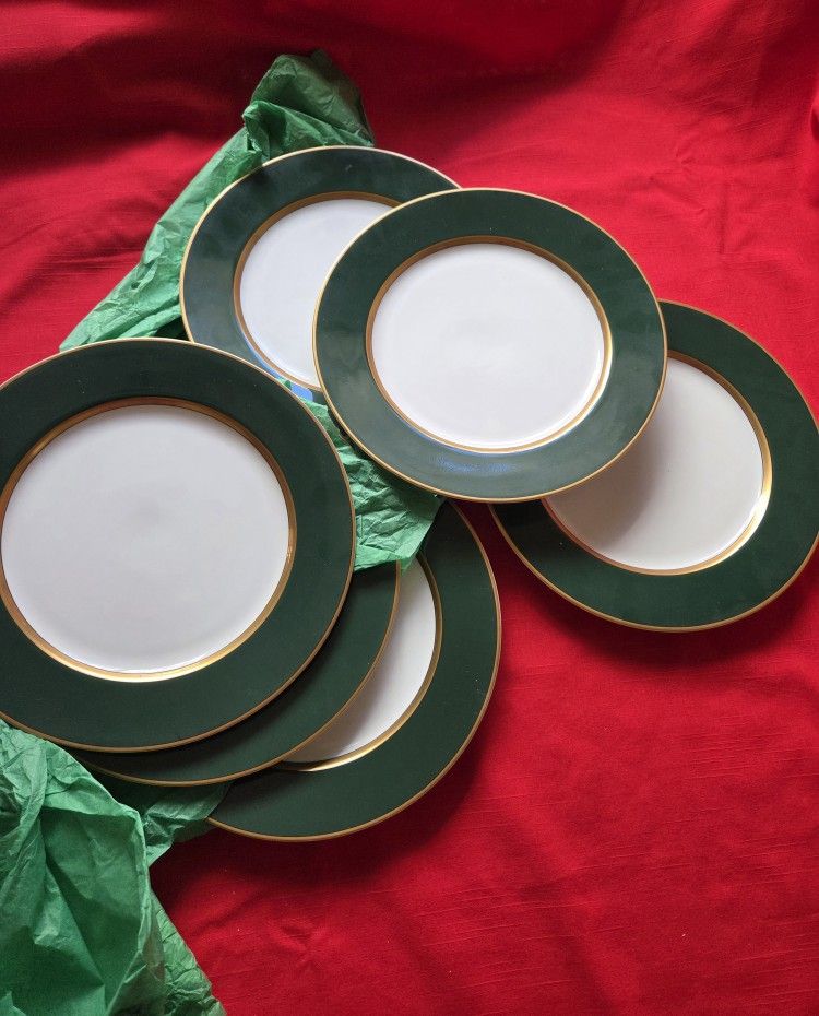 Green Dinner Plates With Gold Rim New Never Used