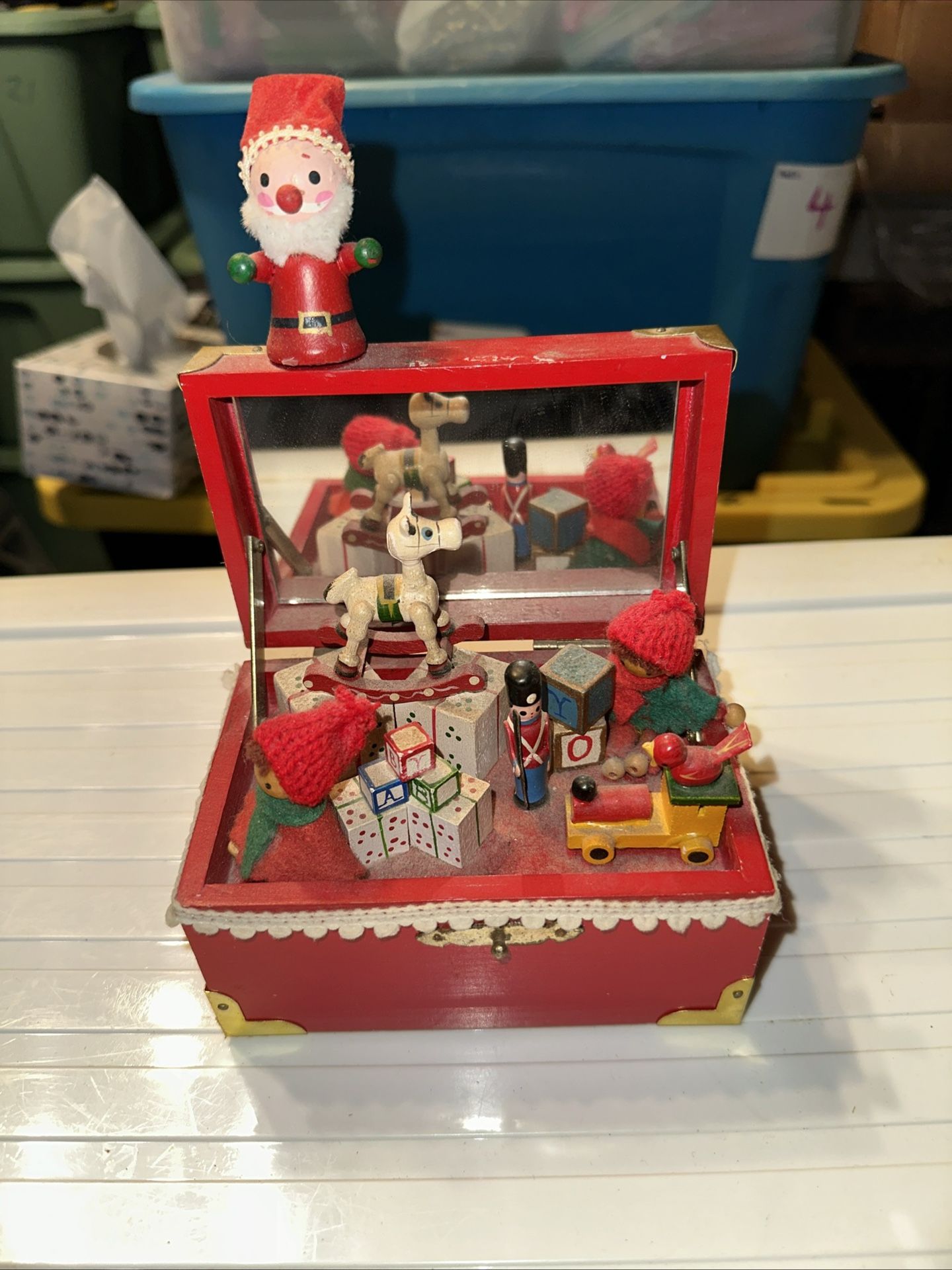 Vintage Handmade Enesco Music Box “We Three Kings” Treasure Chest Box