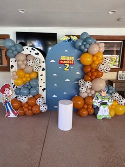 Toy Story Birthday Party Balloon Backdrop Set