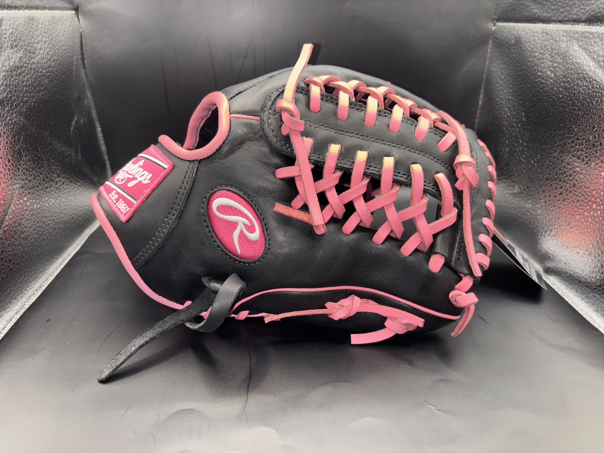 NEW w/tags 11.75” Rawlings Gold Glove Elite GGE175MTBP RHT