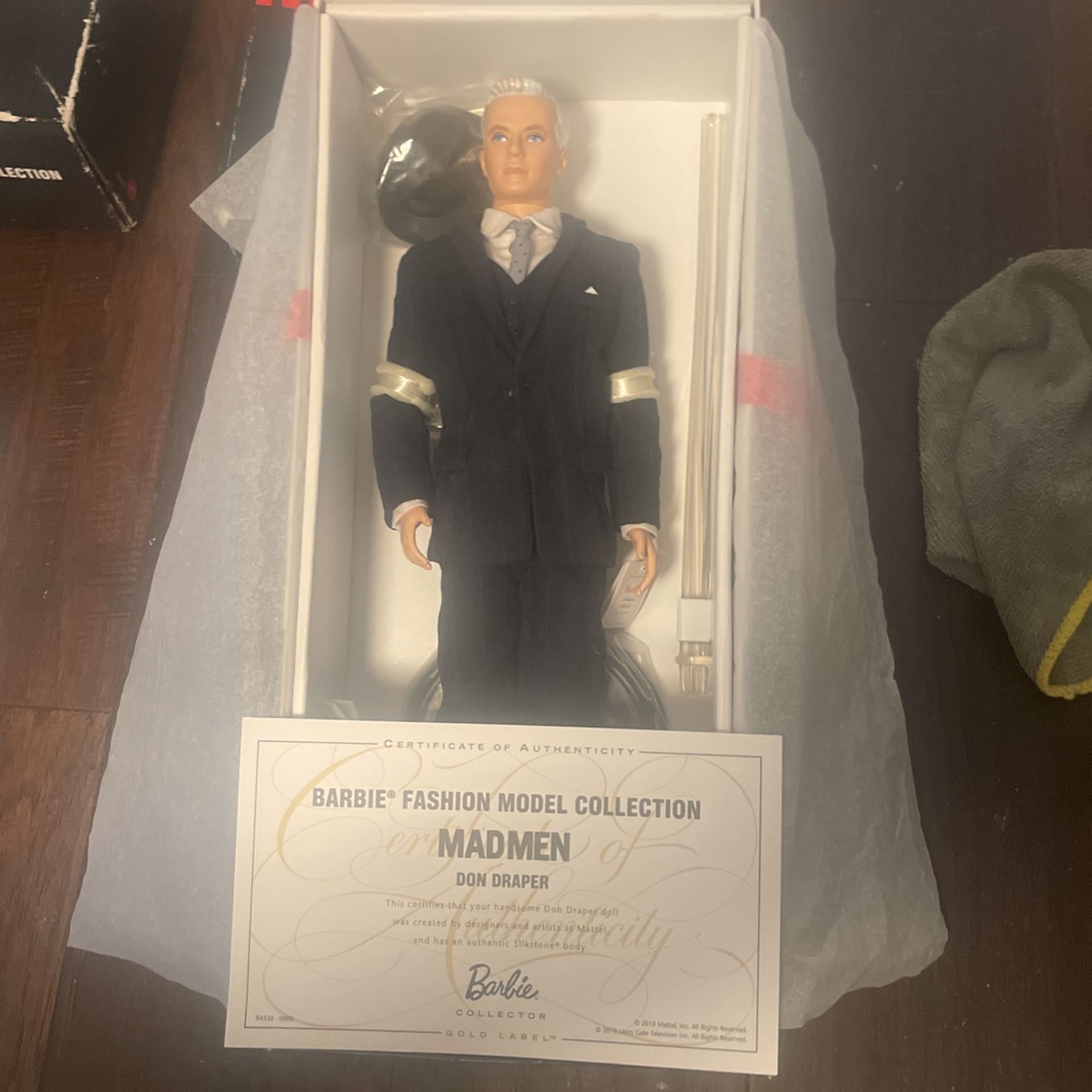 Mad Men Genuine Barbie 