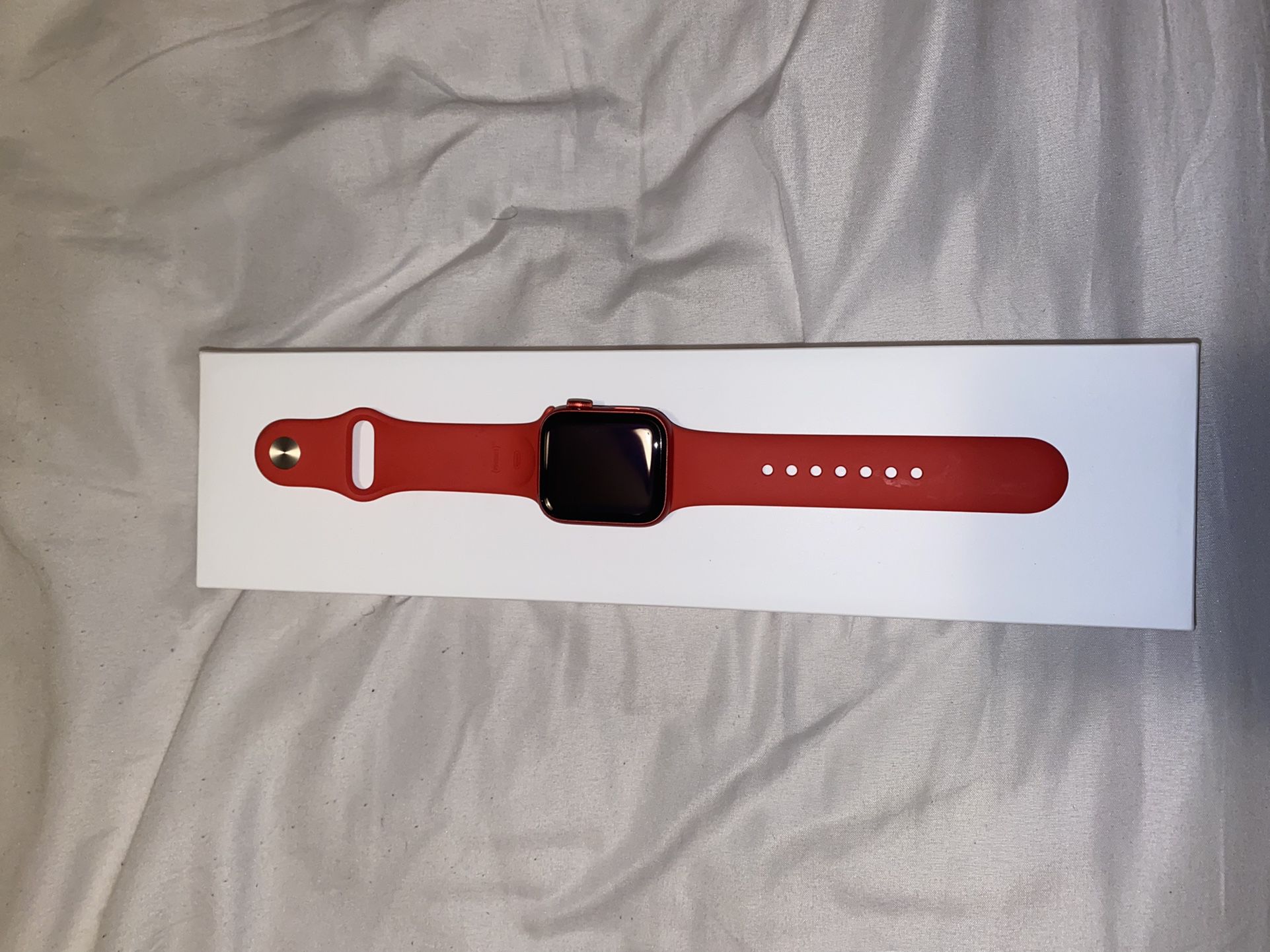 Apple Watch Series 6 40mm Product Red Edition 