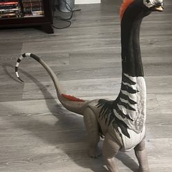 Jurassic World Titanosaurus