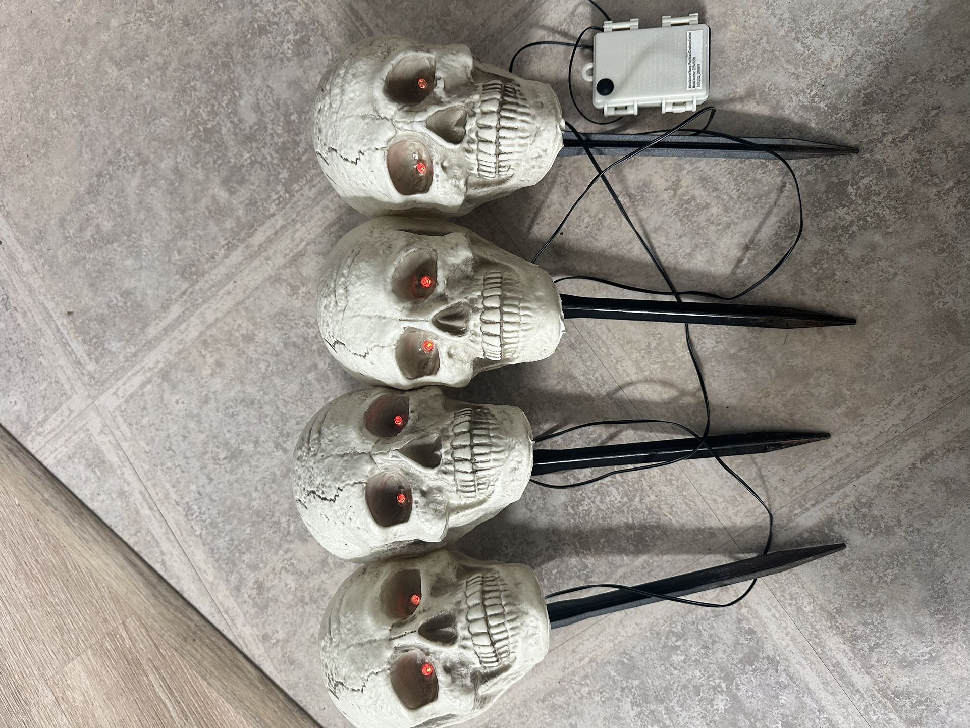 Red Light up Skull Yard Lights