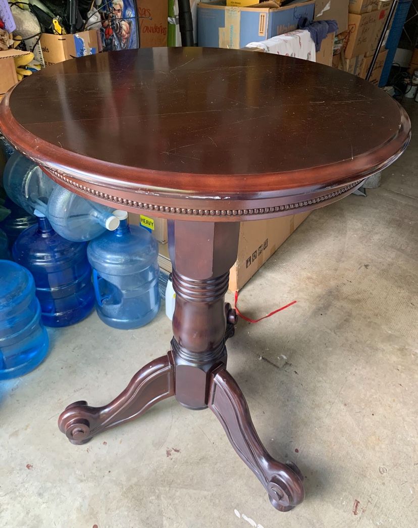 Bar Table