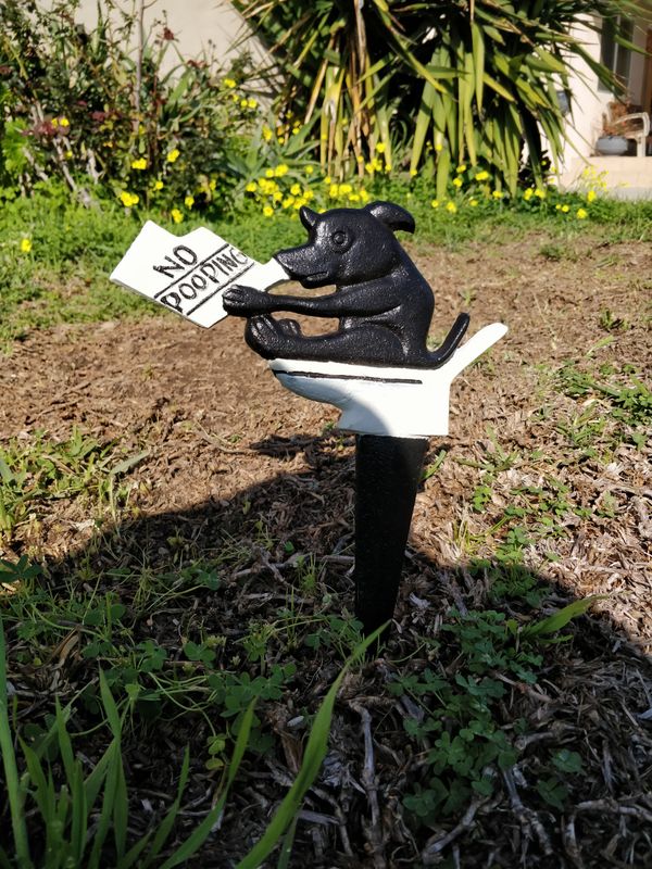 No Pooping Garden Stakes For Sale In Monterey Park Ca Offerup