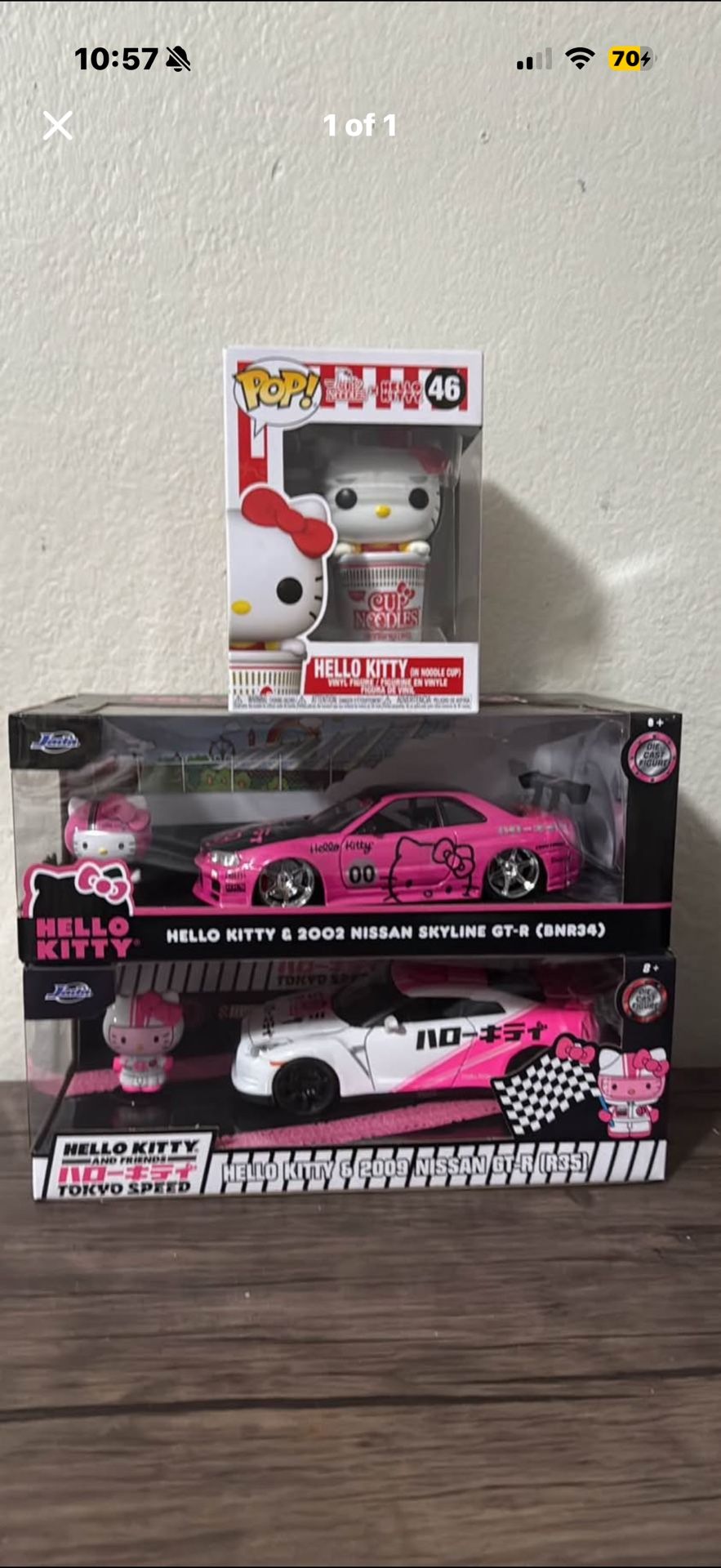 HELLO KITTY NISSAN CARS