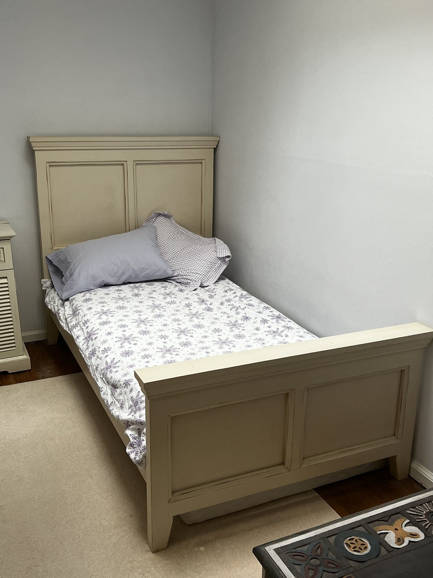 Pottery Barn Twin Bed Frame