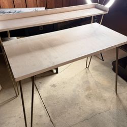Desk Table