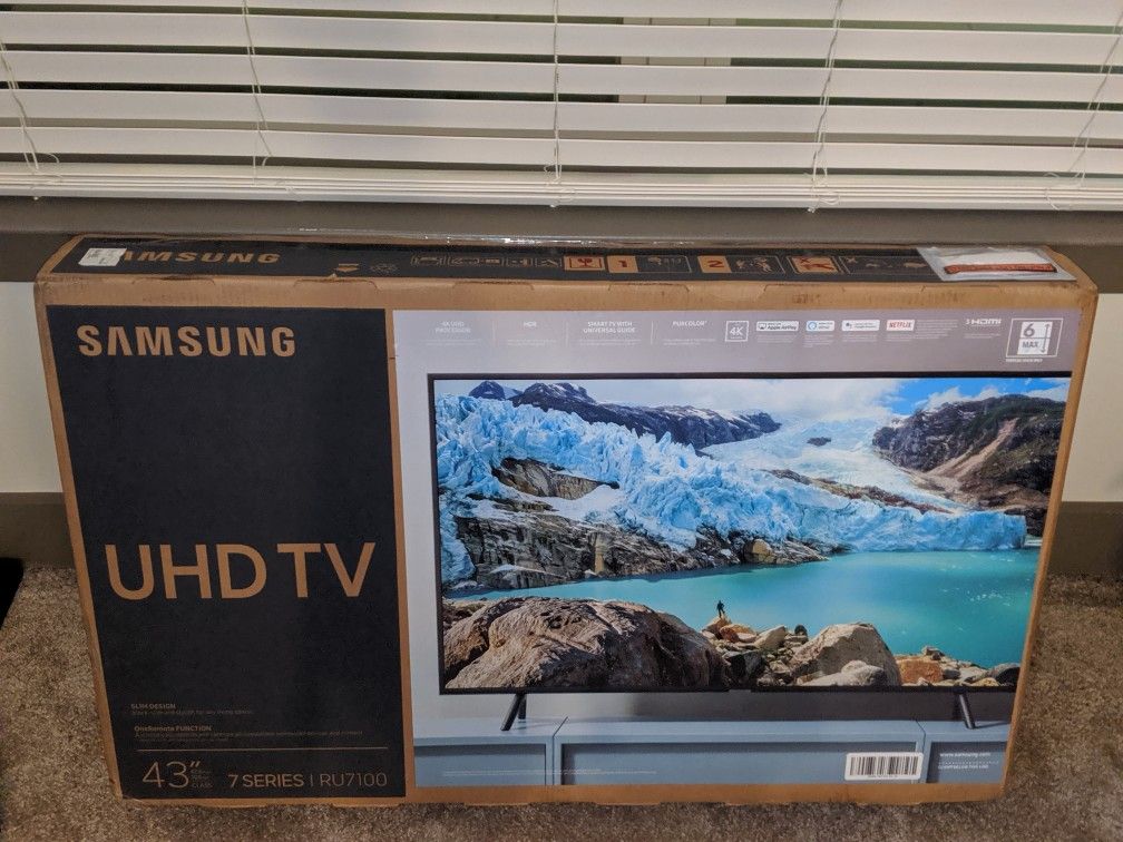 Samsung 43 in UHD TV 2019