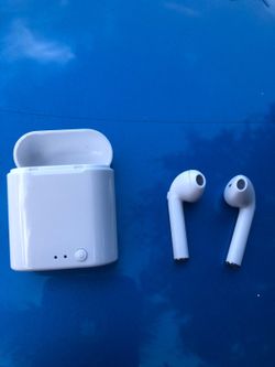 Brand new Bluetooth Wireless Earphones Headset headphones with charging case