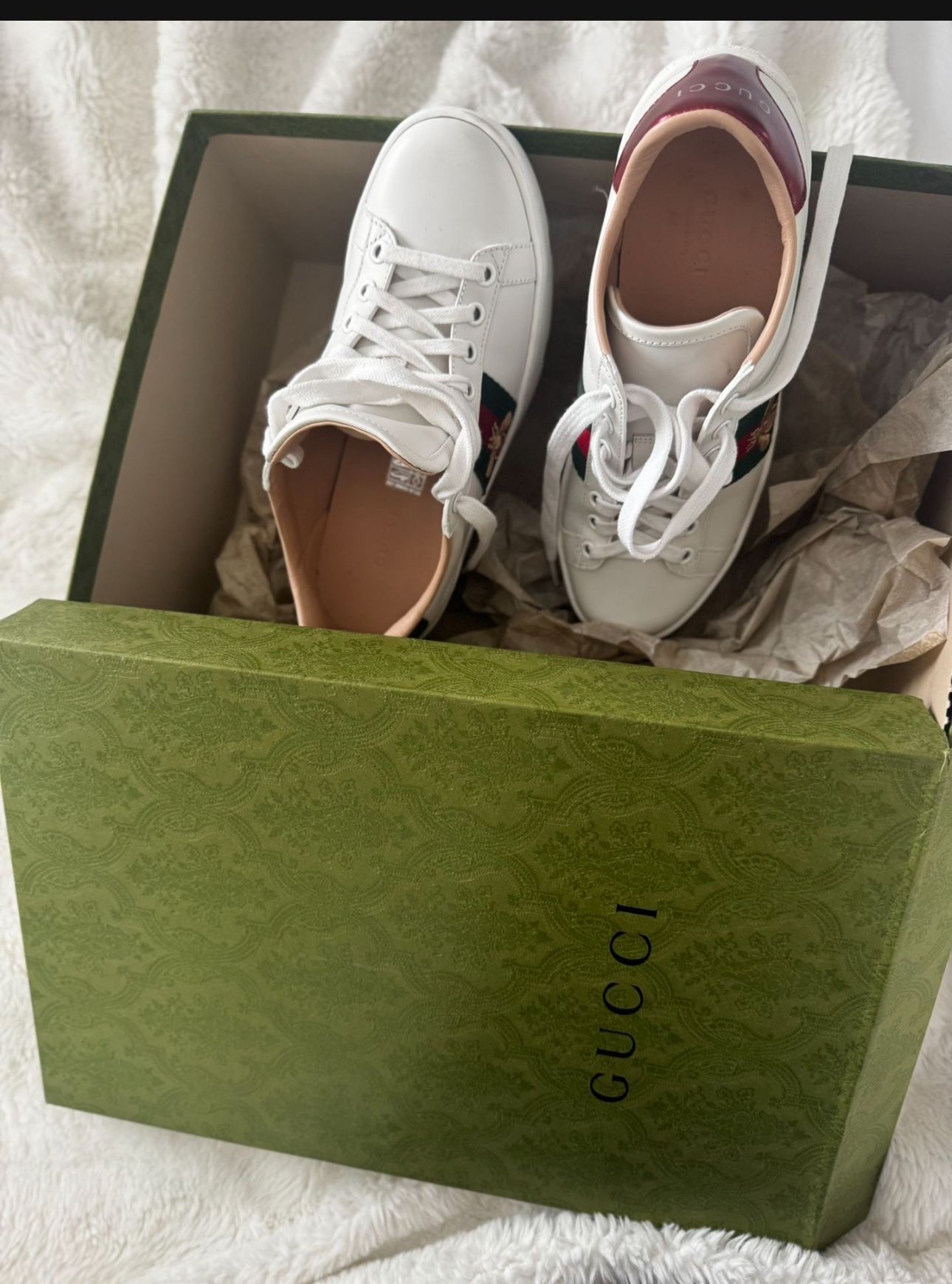 Women’s authentic Gucci Shoes
