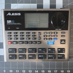 Alesis SR18 Professional Drum Machine