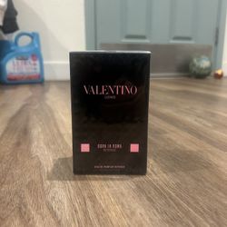 Valentino 